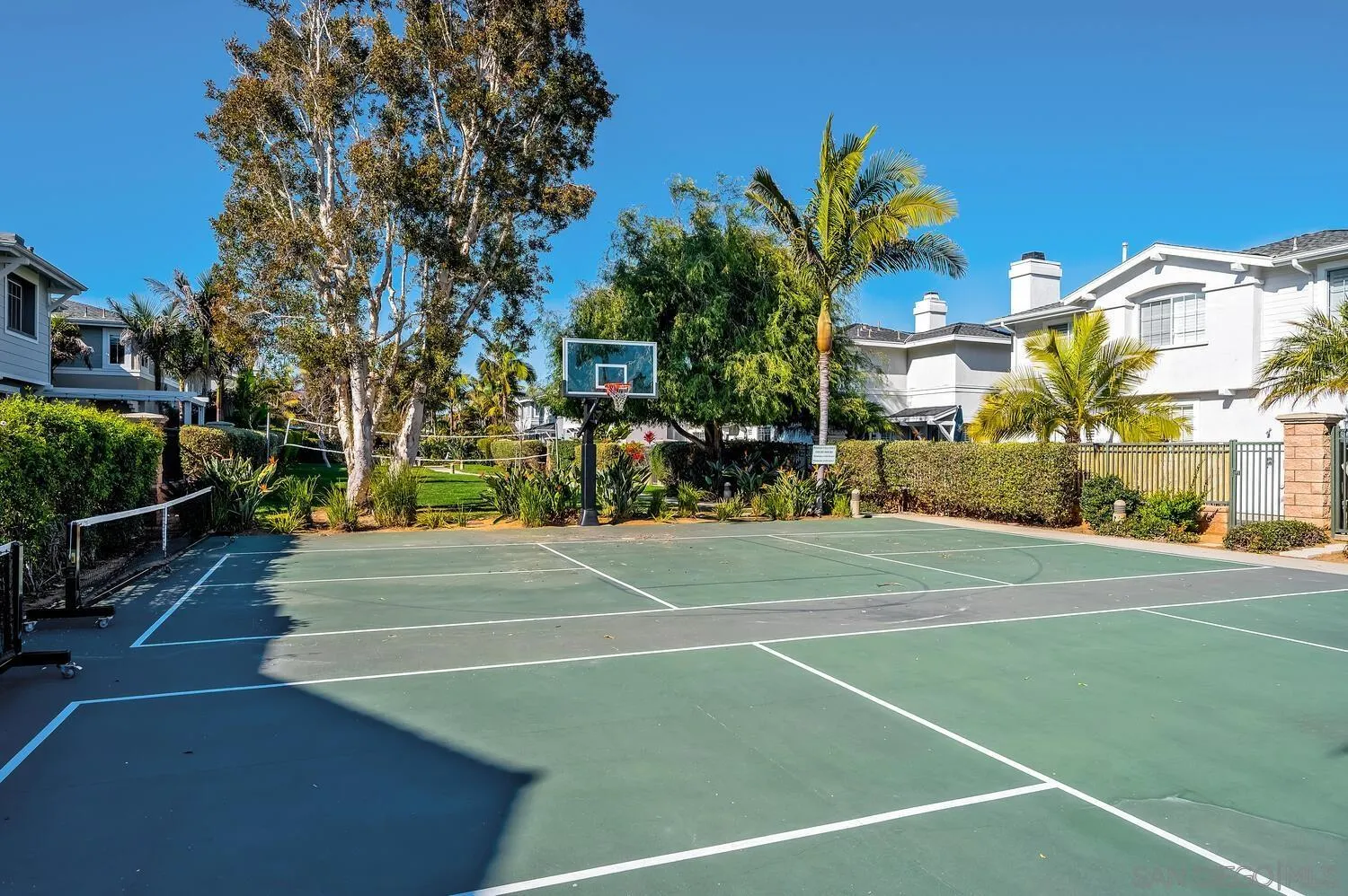 6891 Tradewinds Drive Carlsbad, CA 92011 - Photo 47 of 55 a view of a basket ball ground