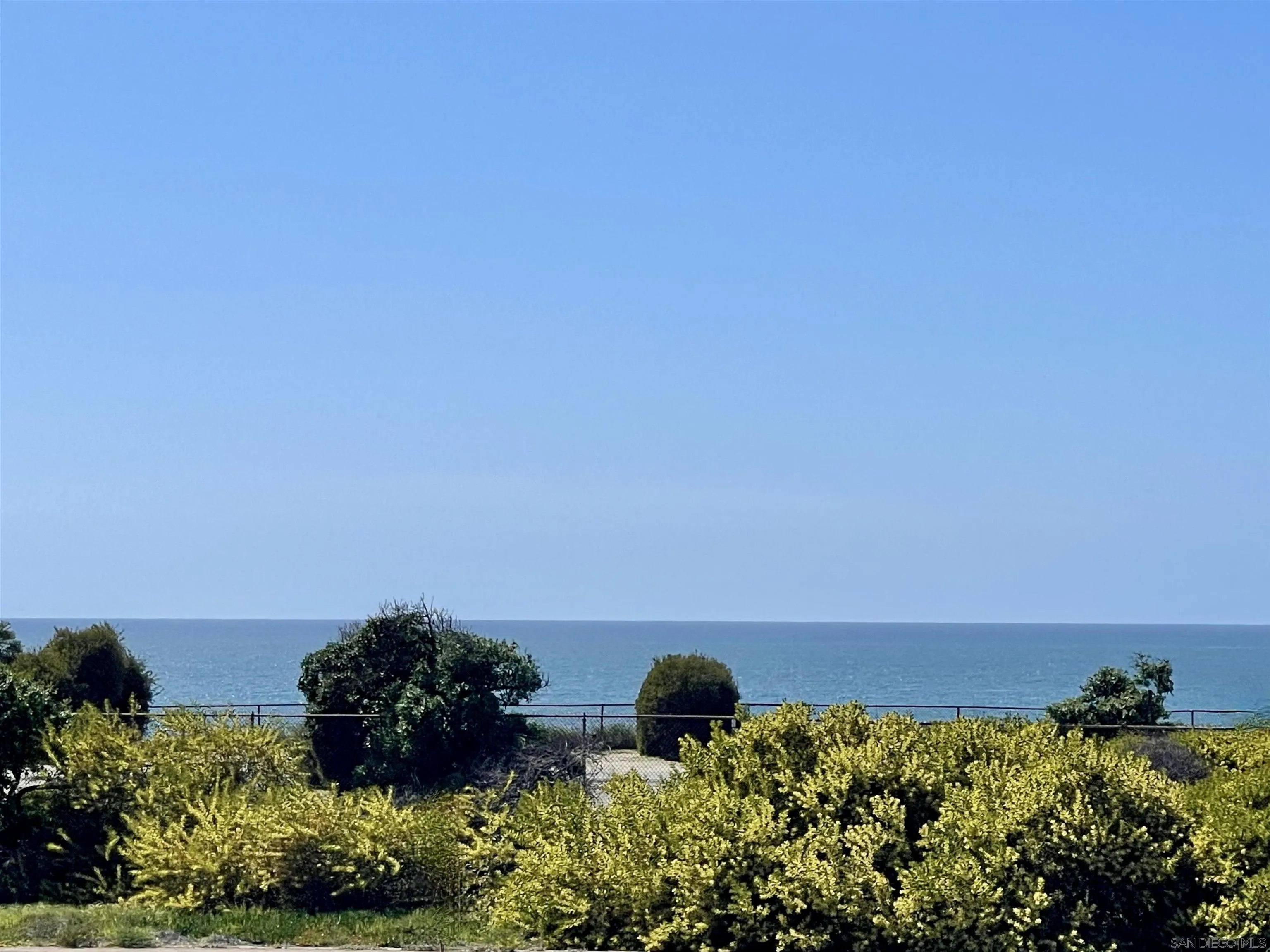 6891 Tradewinds Drive Carlsbad, CA 92011 - Photo 9 of 55