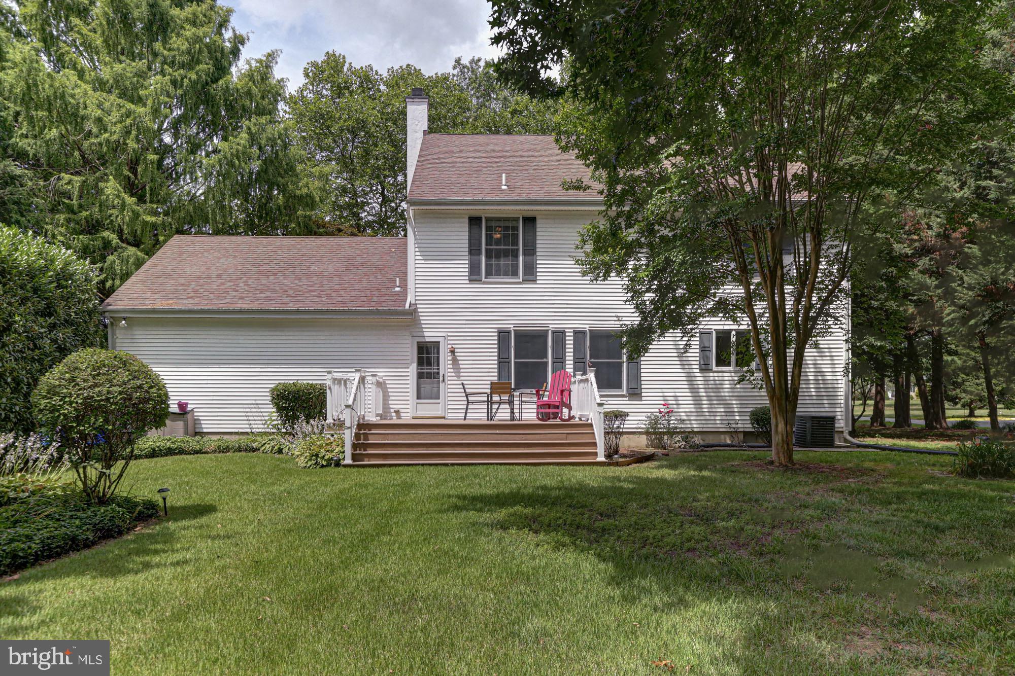 104 Dungarvan Drive Middletown, DE 19709 - Photo 3 of 45 a front view of house with yard and green space