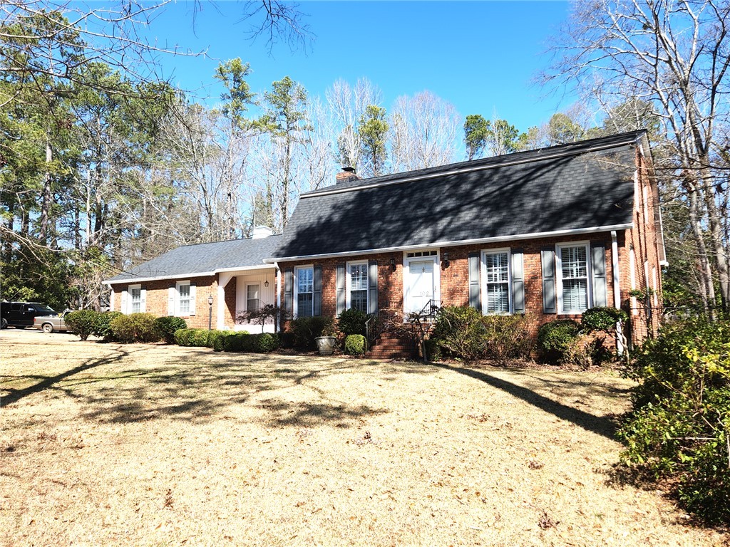 102 Spring Drive Belton, SC 29627 - Photo 1 of 34 Gallery Image 1