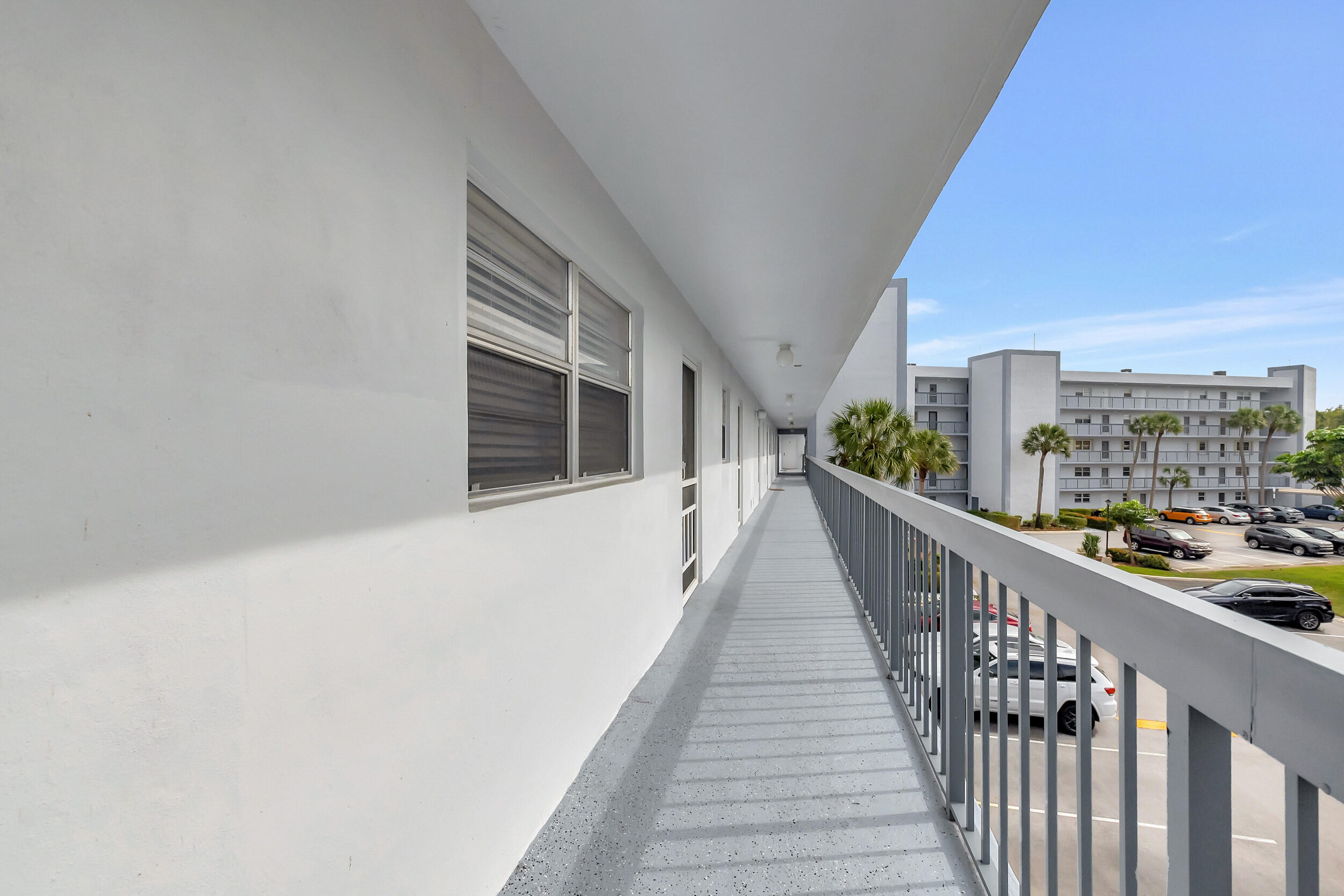 6500 Northwest 2nd Avenue, Unit 315 Boca Raton, FL 33487 - Photo 4 of 34 05_dsc_6105