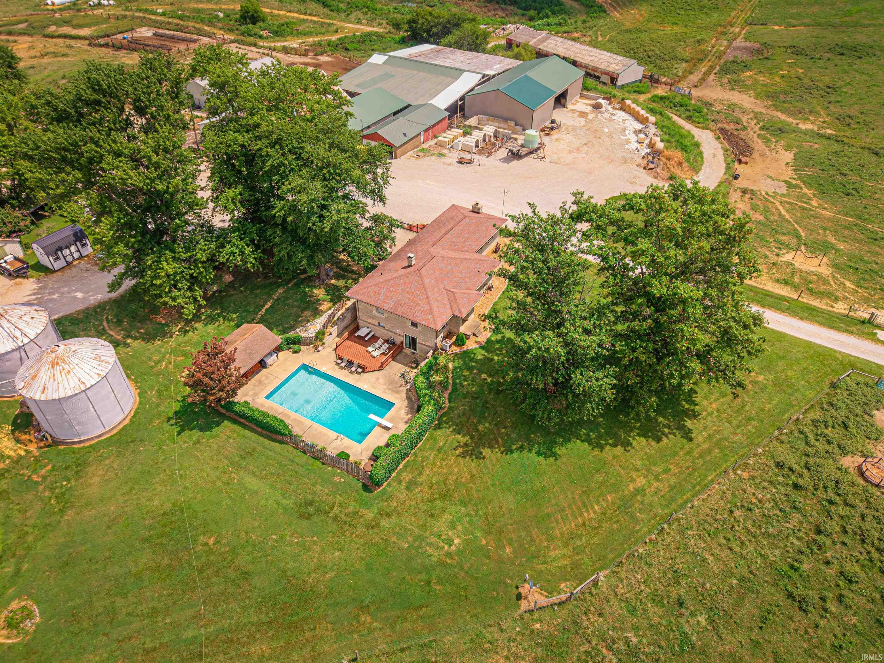 9830 Winery Road Wadesville, IN 47638 - Photo 14 of 35