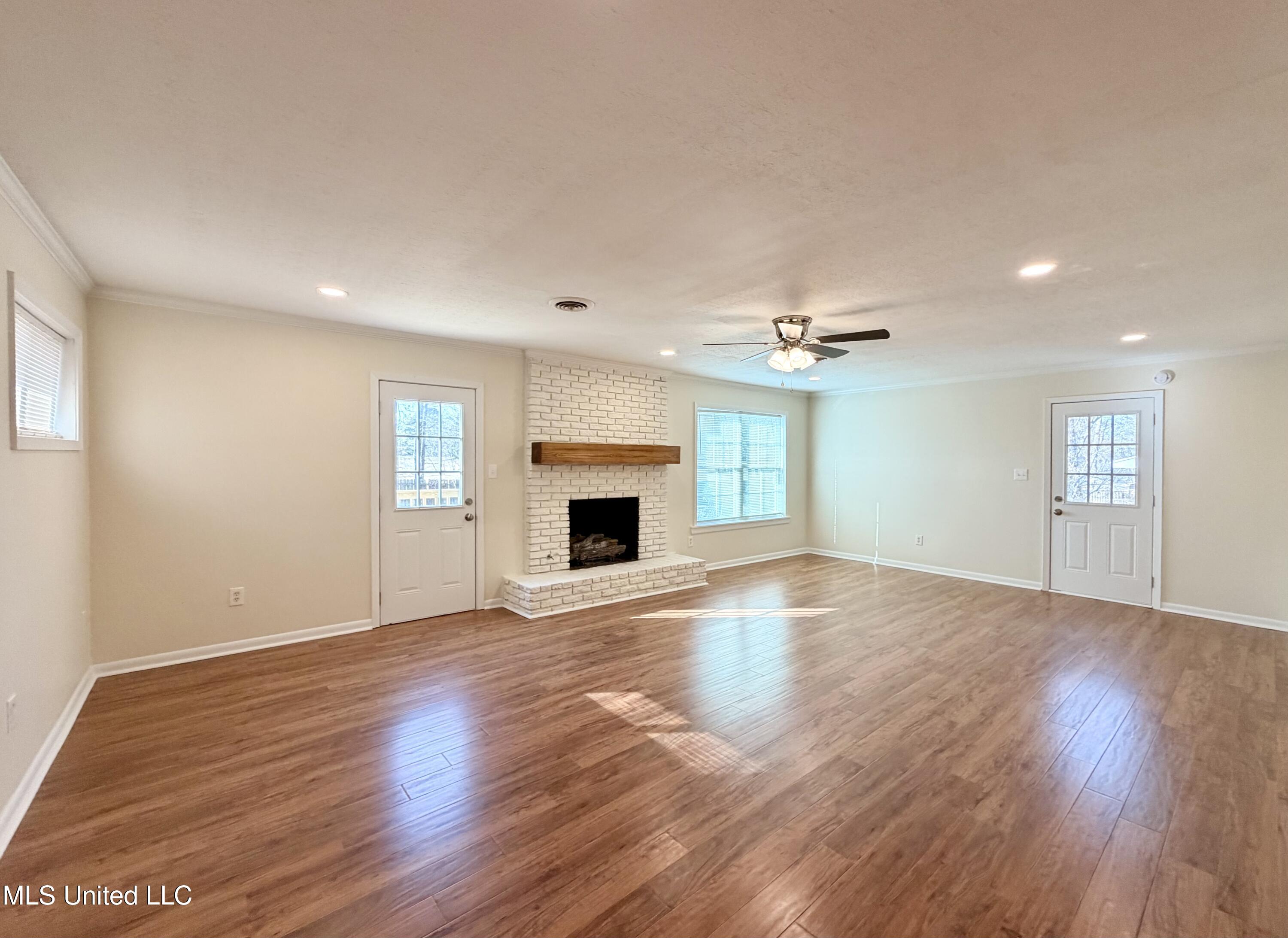 1406 Post Road Clinton, MS 39056 - Photo 21 of 42 IMG_0125