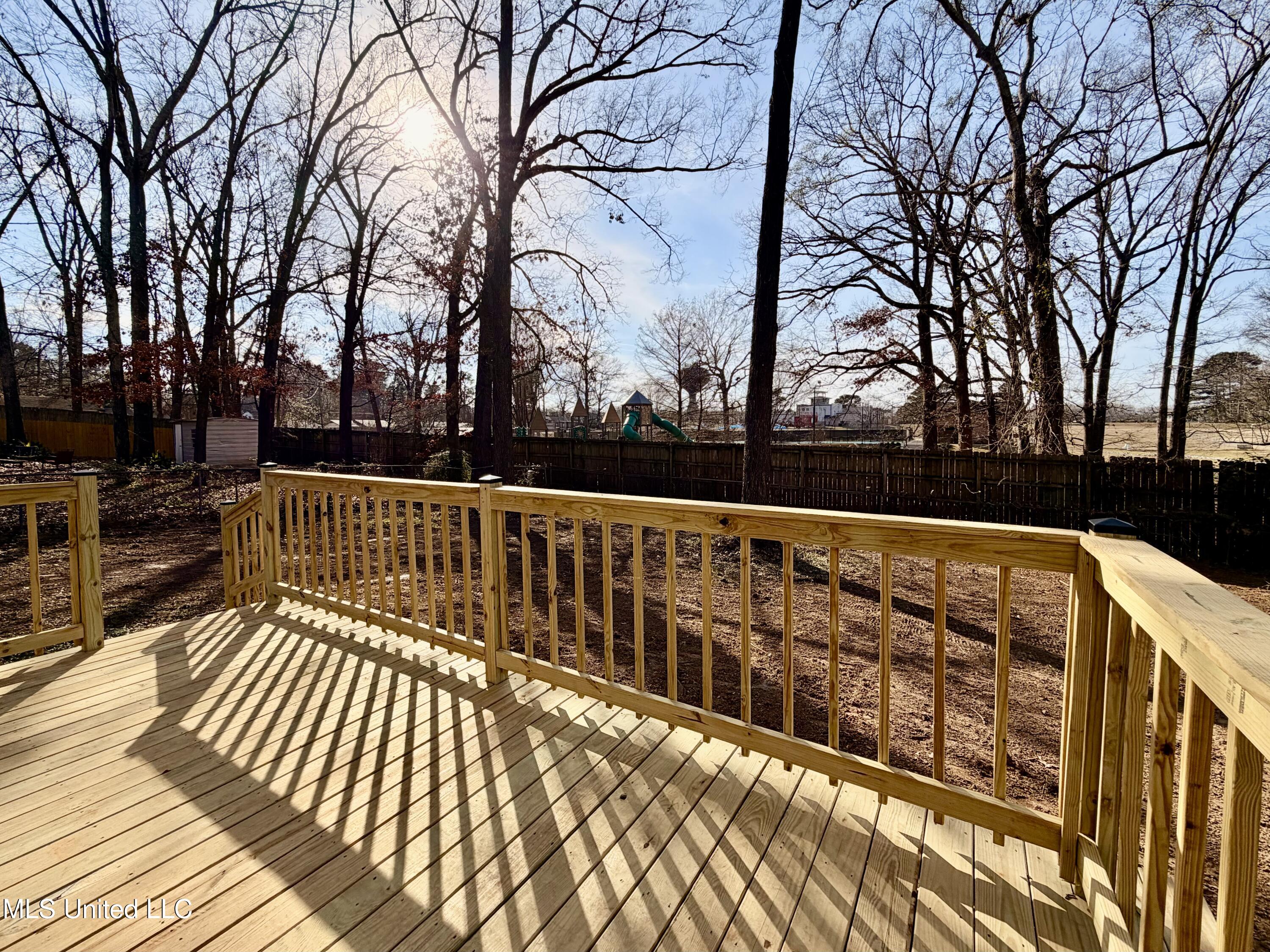 1406 Post Road Clinton, MS 39056 - Photo 37 of 42 IMG_0148