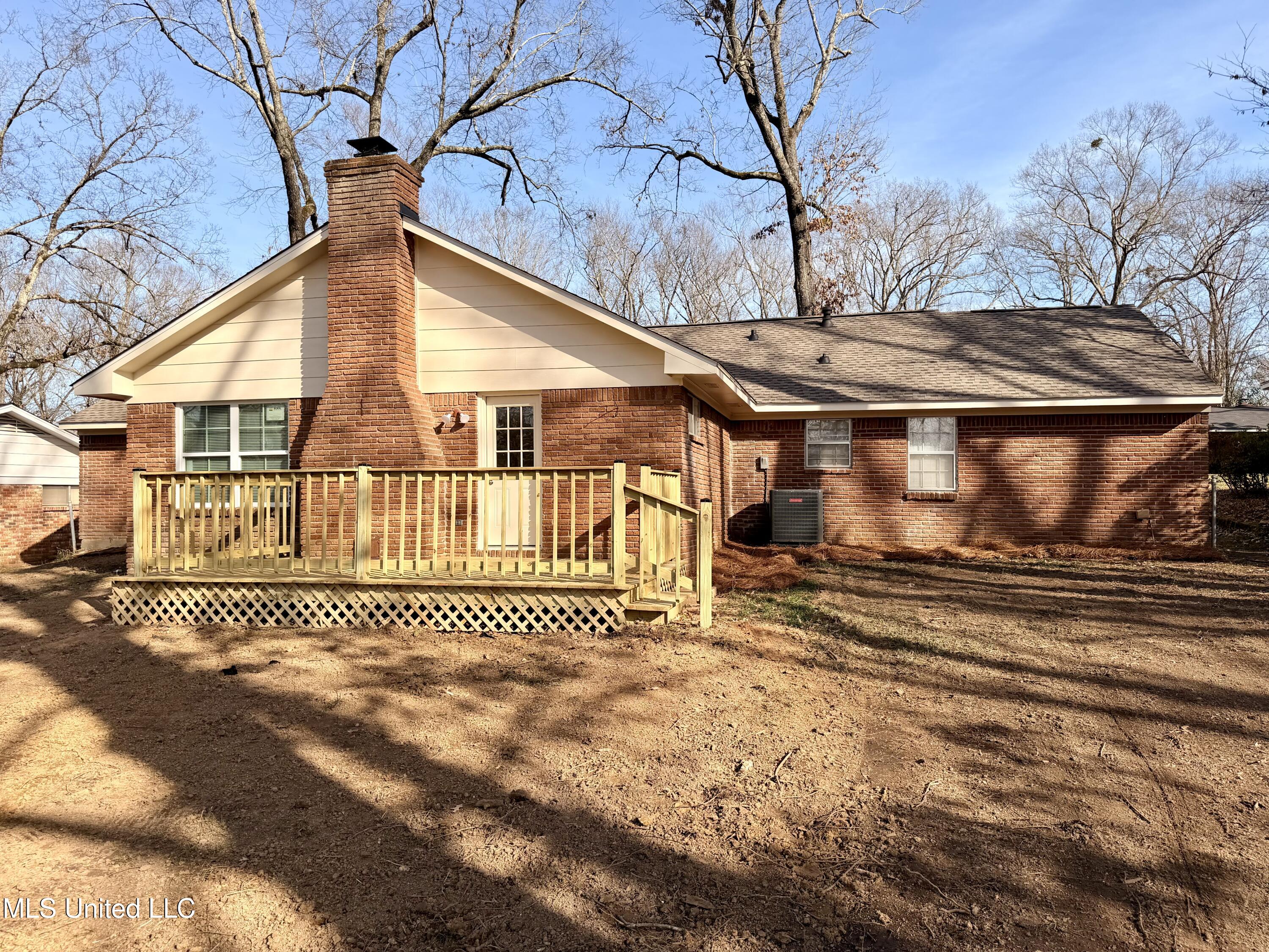 1406 Post Road Clinton, MS 39056 - Photo 39 of 42 IMG_0143