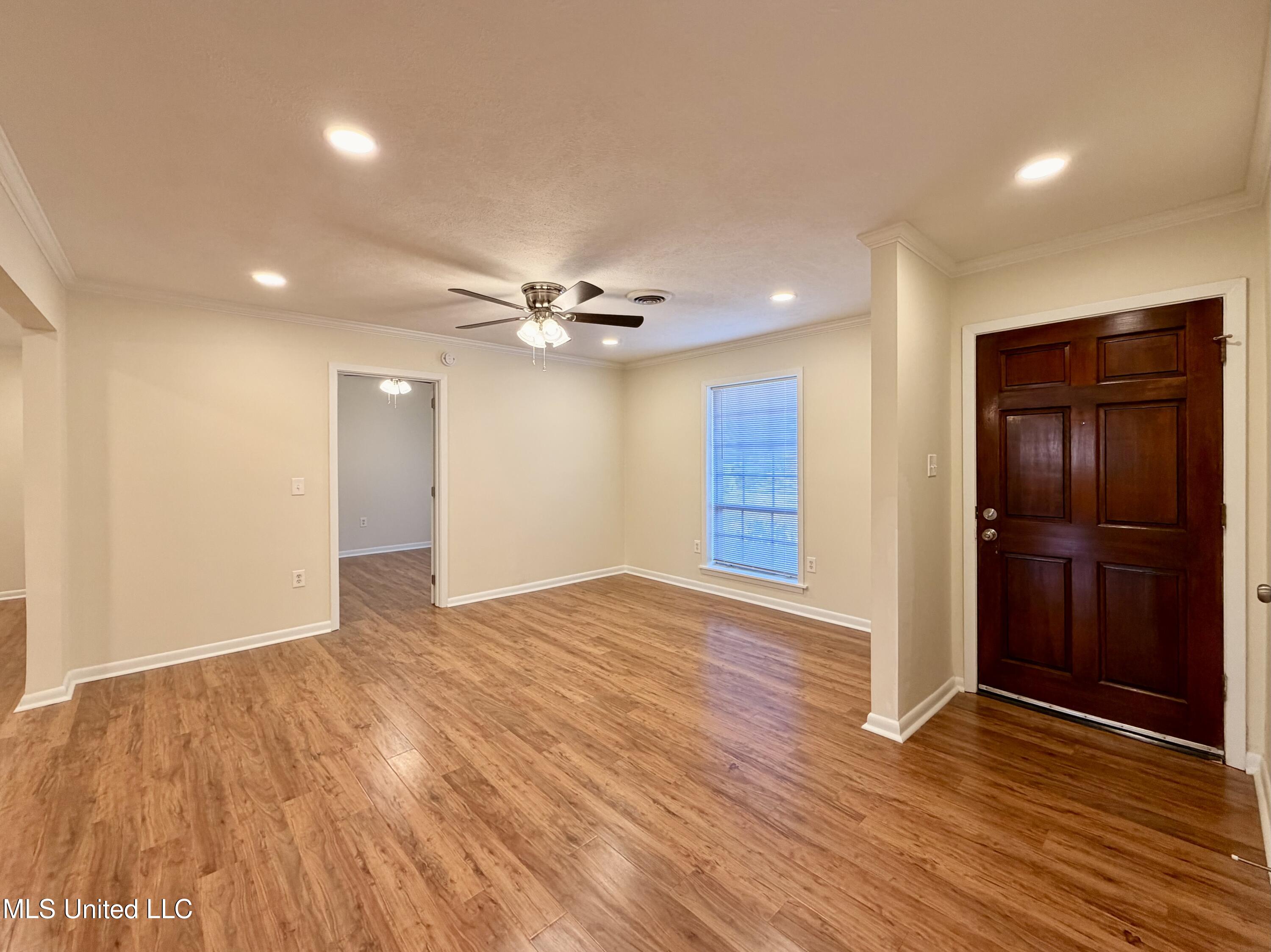 1406 Post Road Clinton, MS 39056 - Photo 10 of 42 IMG_0123