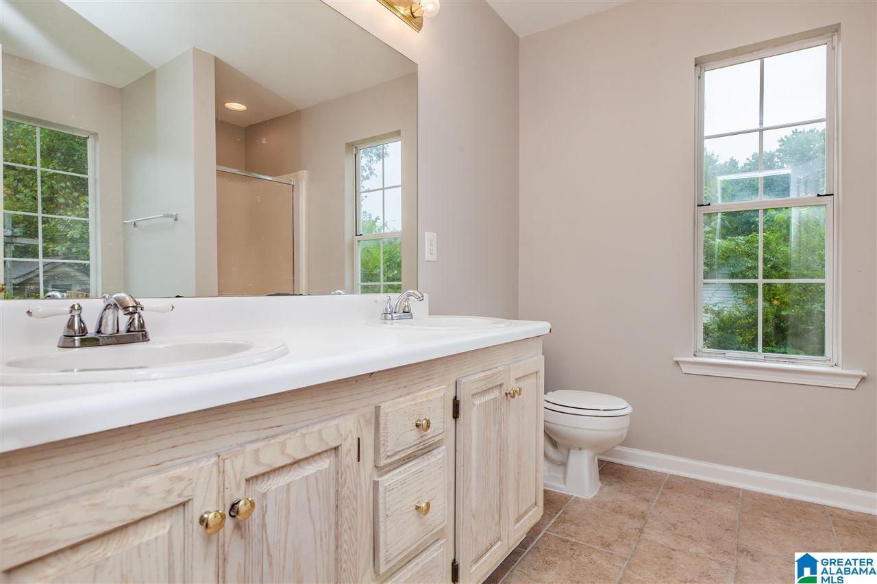 112 Lake Terrace Alabaster, AL 35007 - Photo 21 of 33