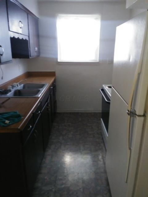 188 North Roys Avenue Columbus, OH 43204 - Photo 2 of 9