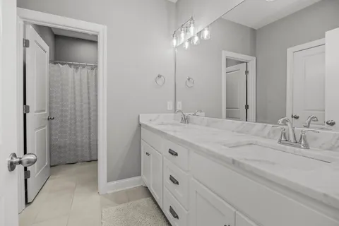 $675,000 | 1924 Rhonda Drive, Christiana, TN 37037