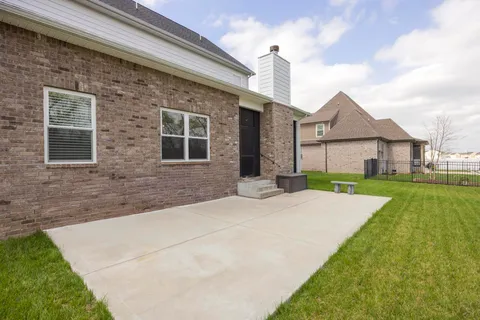 $675,000 | 1924 Rhonda Drive, Christiana, TN 37037