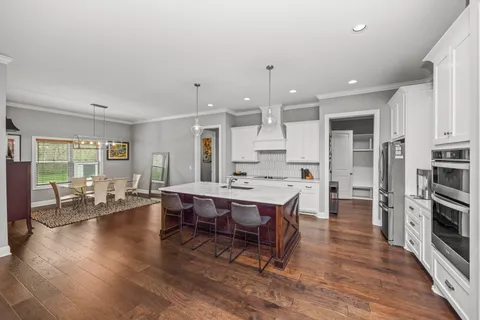 $675,000 | 1924 Rhonda Drive, Christiana, TN 37037