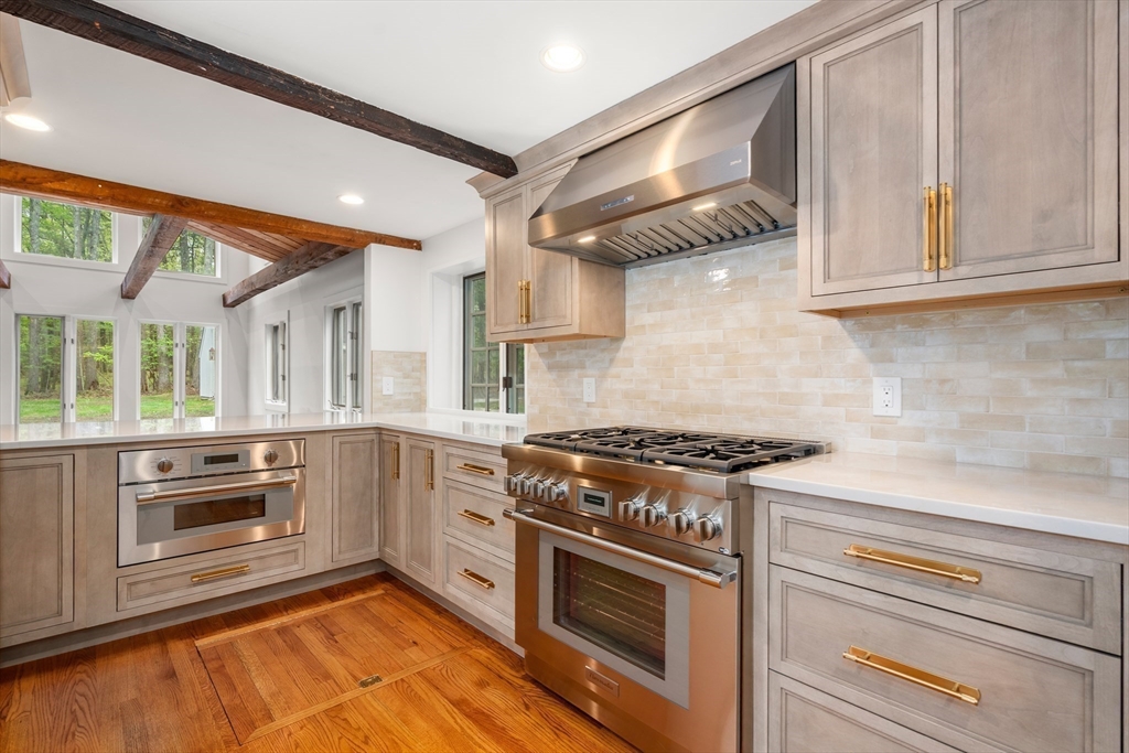 82 Maynard Road Sudbury, MA 01776 - Photo 6 of 42