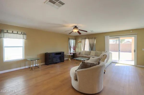 $288,000 | 1453 West Roosevelt Avenue, Coolidge, AZ 85128