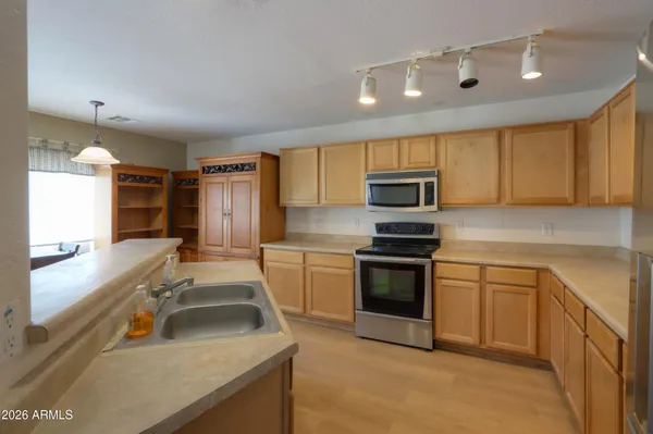 $288,000 | 1453 West Roosevelt Avenue, Coolidge, AZ 85128