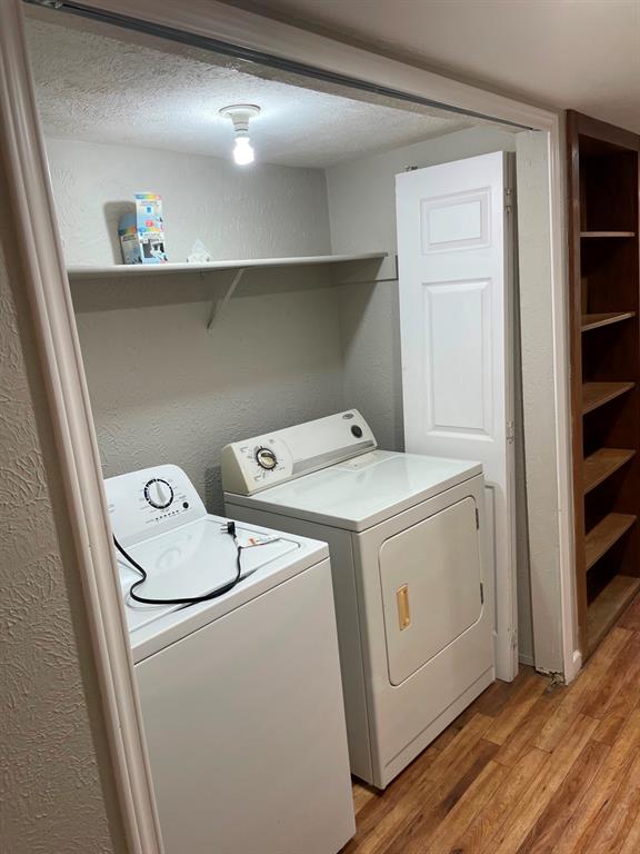 1909 Rambling Ridge Lane Carrollton, TX 75007 - Photo 8 of 23 Gallery Image 8