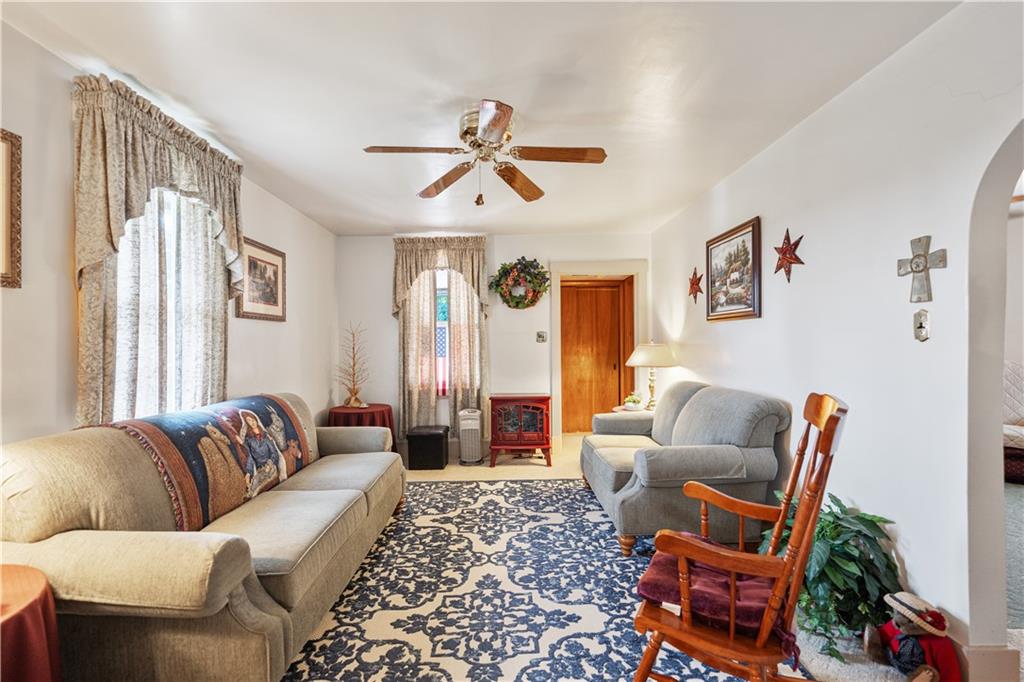 14 Pumpkin Center Road Finleyville, PA 15332 - Photo 9 of 34 a living room with furniture and a window