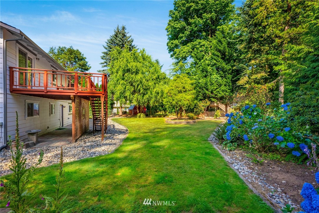 22231 6th Place West Bothell, WA 98021 - Photo 22 of 26