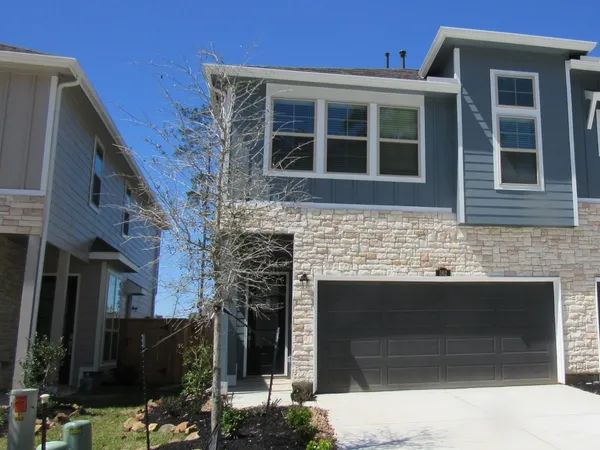 $2,300 | 562 Dry Fork Lane, Conroe, TX 77304