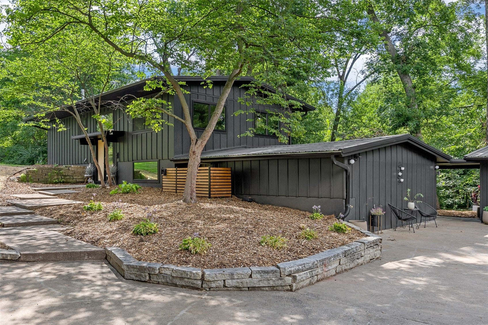 1790 Timber Ridge Drive Cedar Rapids, IA 52403 - Photo 8 of 50 Gallery Image 8