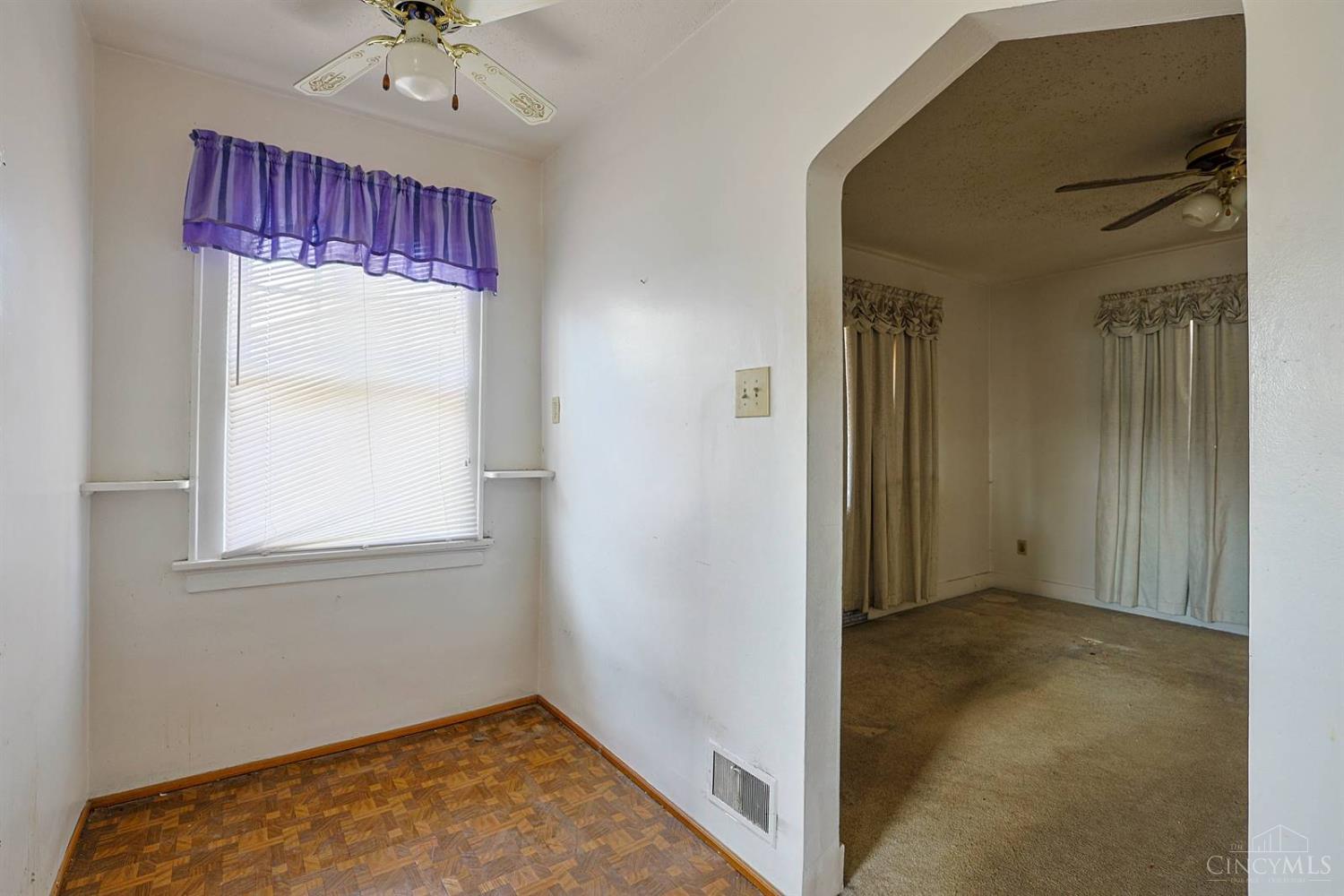 1511 Summit Road Cincinnati, OH 45237 - Photo 11 of 30 Gallery Image 11