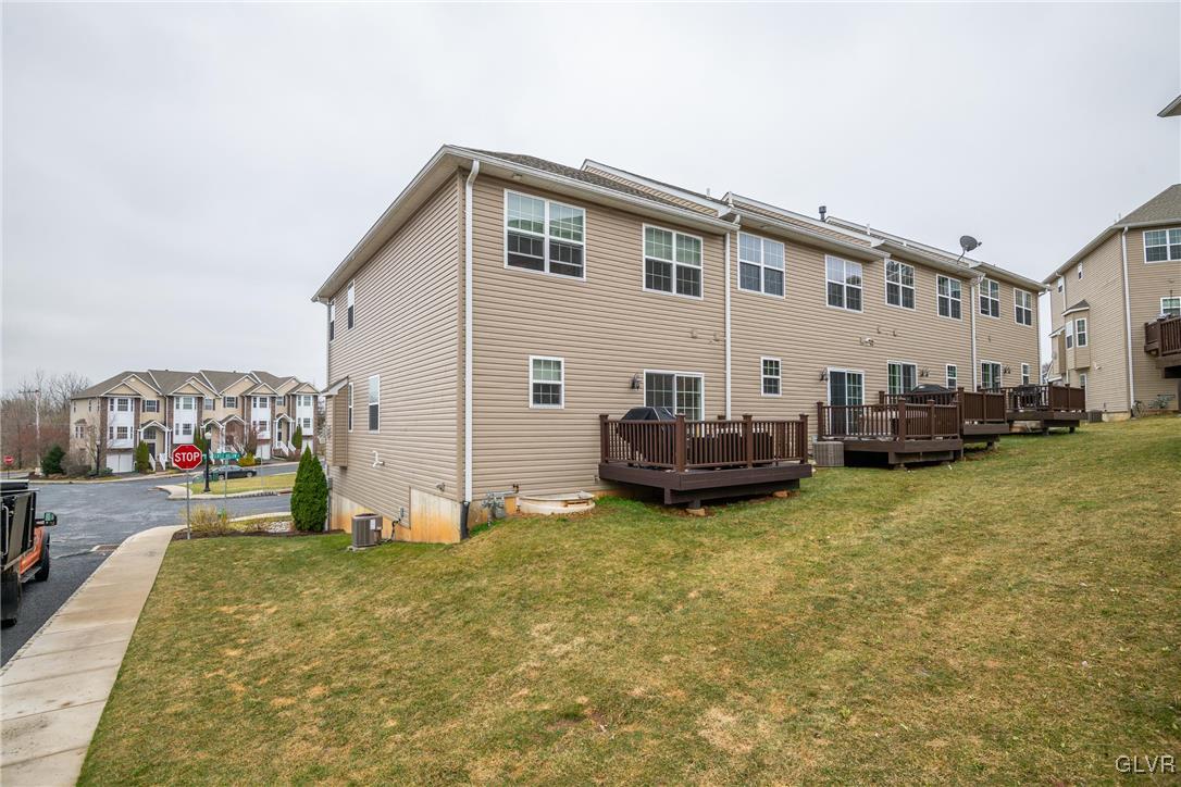 2400 Gentle Hollow Road Whitehall, PA 18052 - Photo 35 of 35 Gallery Image 35