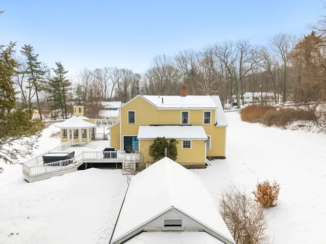 $624,900 | 840 Fisher Road, Fitchburg, MA 01420