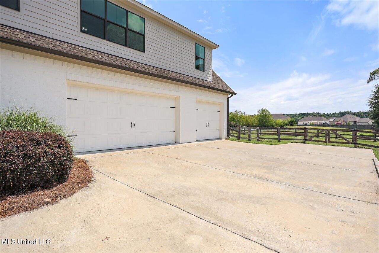 110 Crossview Place Brandon, MS 39047 - Photo 7 of 63 07-110 Crossview Pl