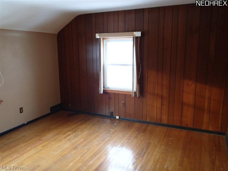 1219 Yellowstone Road Cleveland, OH 44121 - Photo 17 of 19