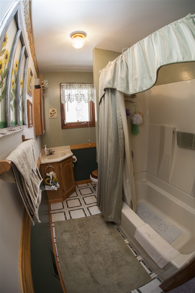 2590 East 30 Road Cadillac, MI 49601 - Photo 34 of 78 1845206-33.JPG