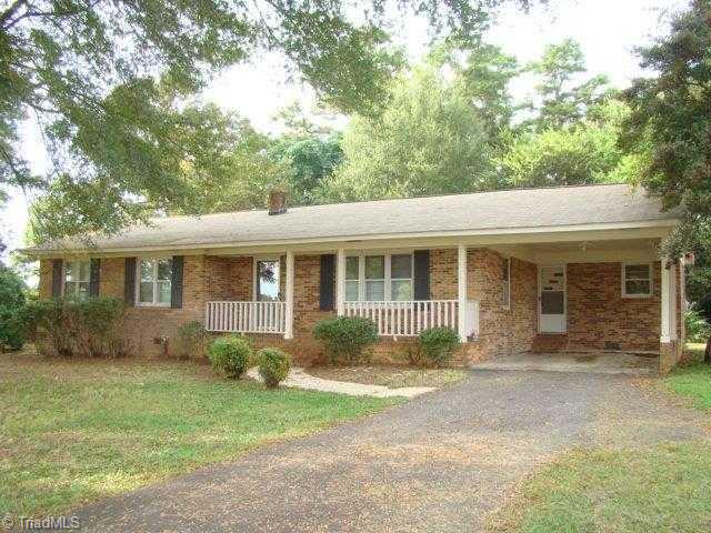 3233 Brower Mill Road Seagrove, NC 27341 - Photo 1 of 16 Exterior Front.