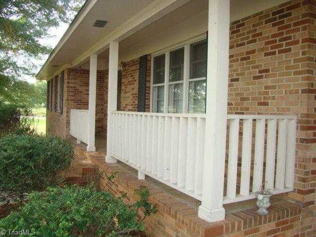 3233 Brower Mill Road Seagrove, NC 27341 - Photo 2 of 16 Exterior Front.