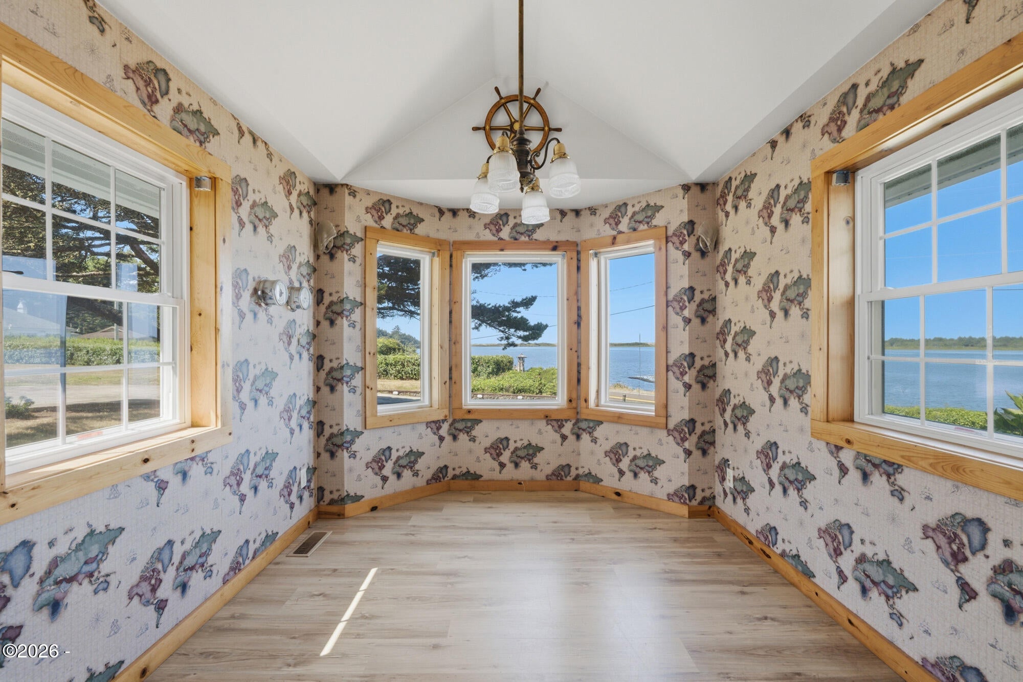 6860 Bayocean Road Northwest Tillamook, OR 97141 - Photo 10 of 63 Gallery Image 10