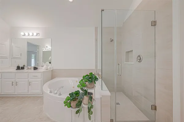 $3,100 | 41 West Sienna Place, The Woodlands, TX 77382