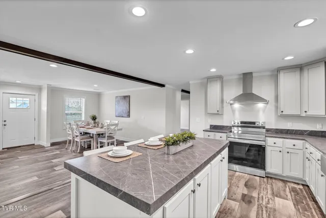 $389,000 | 18008 Destiny Lane, Abingdon, VA 24210