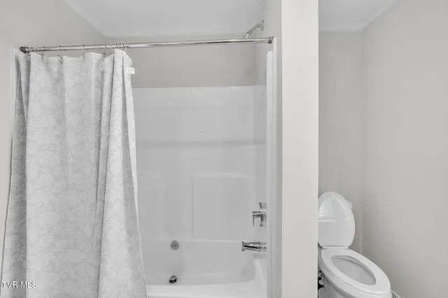 $389,000 | 18008 Destiny Lane, Abingdon, VA 24210