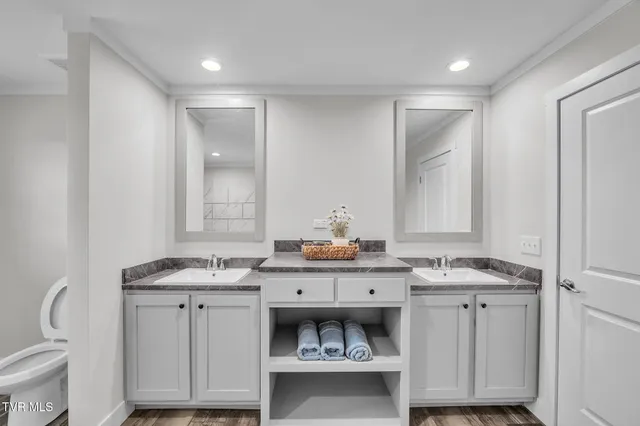 $389,000 | 18008 Destiny Lane, Abingdon, VA 24210