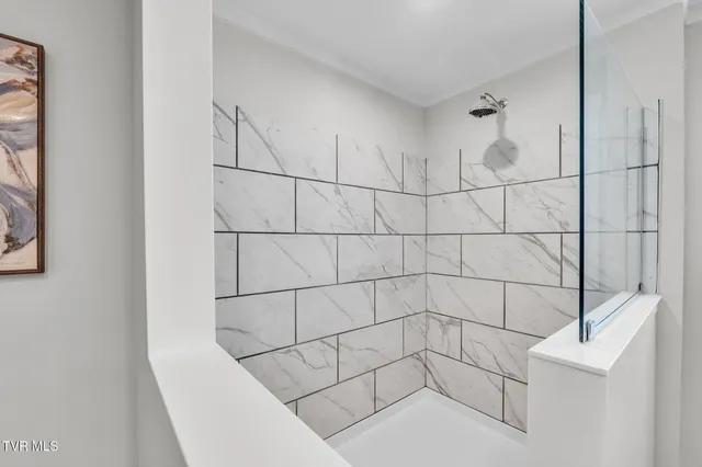 $389,000 | 18008 Destiny Lane, Abingdon, VA 24210