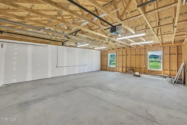 $369,000 | 18008 Destiny Lane, Abingdon, VA 24210