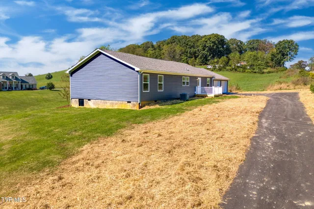 $389,000 | 18008 Destiny Lane, Abingdon, VA 24210