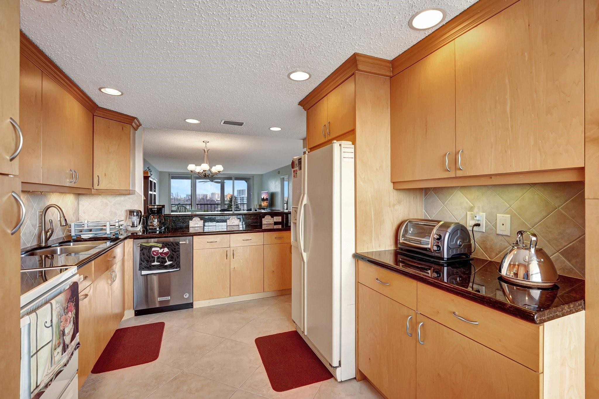 1631 Riverview Road, Unit 705 Deerfield Beach, FL 33441 - Photo 8 of 35 Photo 8