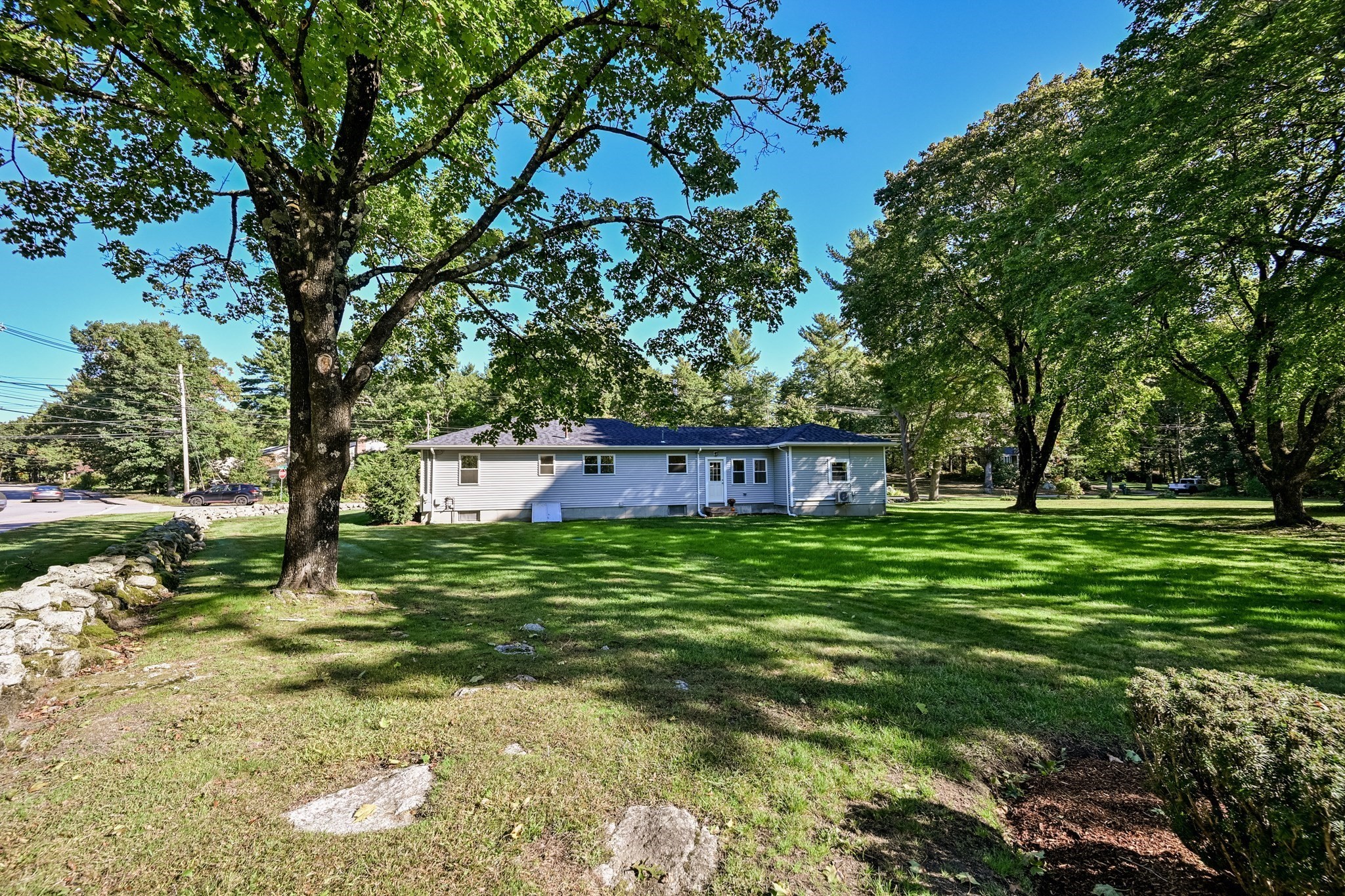 491 Maple Street Mansfield, MA 02048 - Photo 3 of 41 Gallery Image 3