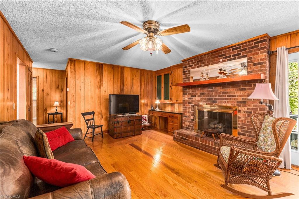 131 Ridge Street Jonesville, NC 28642 - Photo 17 of 49