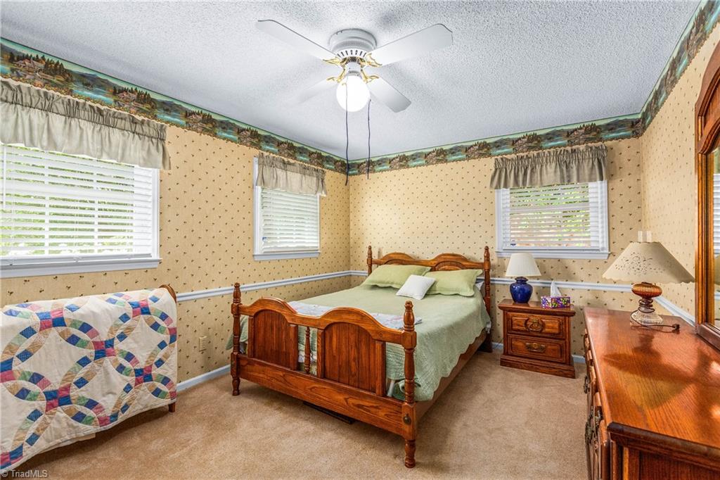 131 Ridge Street Jonesville, NC 28642 - Photo 19 of 49