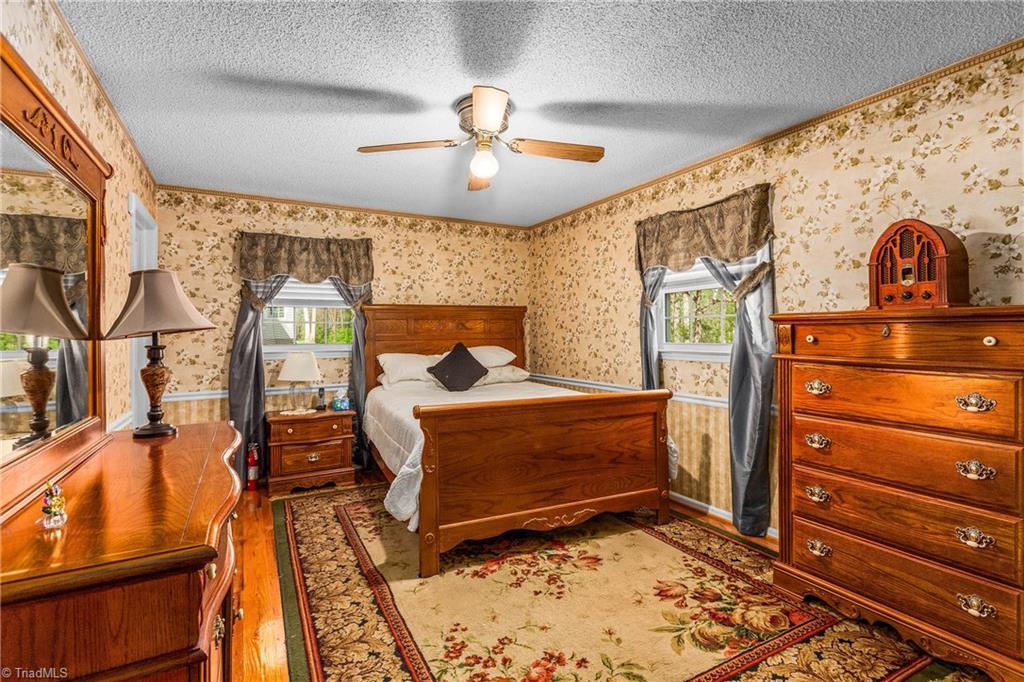 131 Ridge Street Jonesville, NC 28642 - Photo 22 of 49
