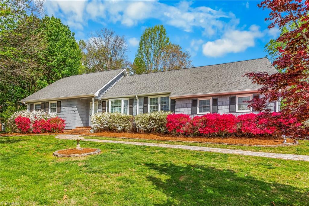 131 Ridge Street Jonesville, NC 28642 - Photo 3 of 49