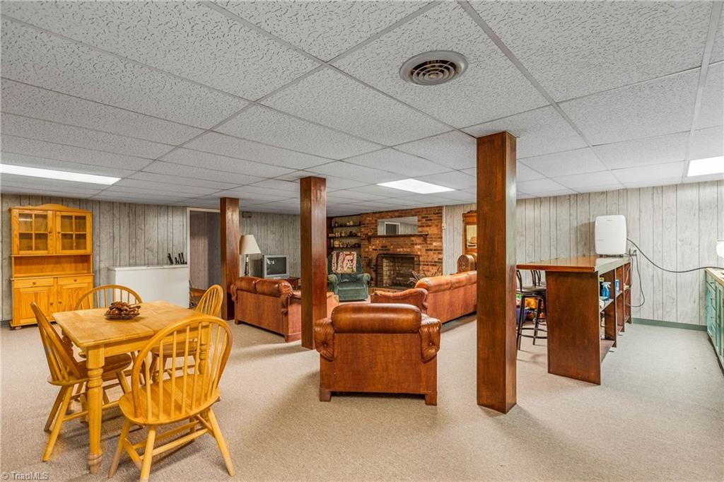 131 Ridge Street Jonesville, NC 28642 - Photo 31 of 49