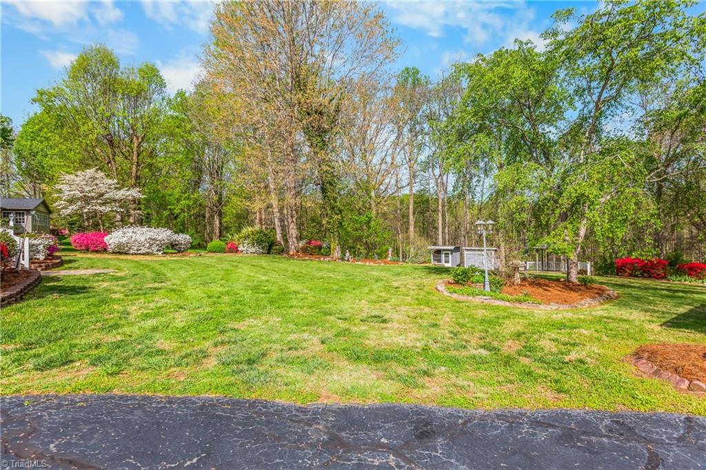 131 Ridge Street Jonesville, NC 28642 - Photo 40 of 49