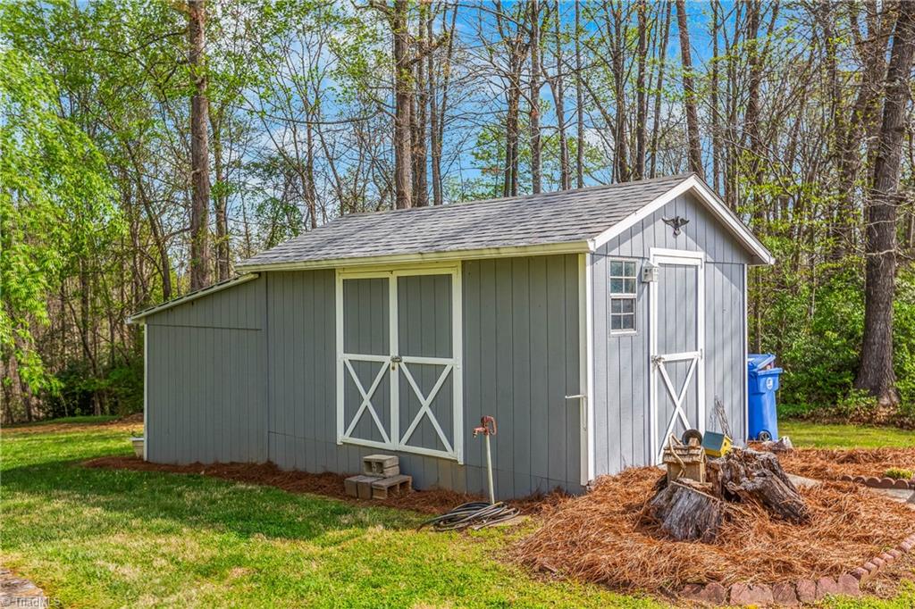 131 Ridge Street Jonesville, NC 28642 - Photo 42 of 49