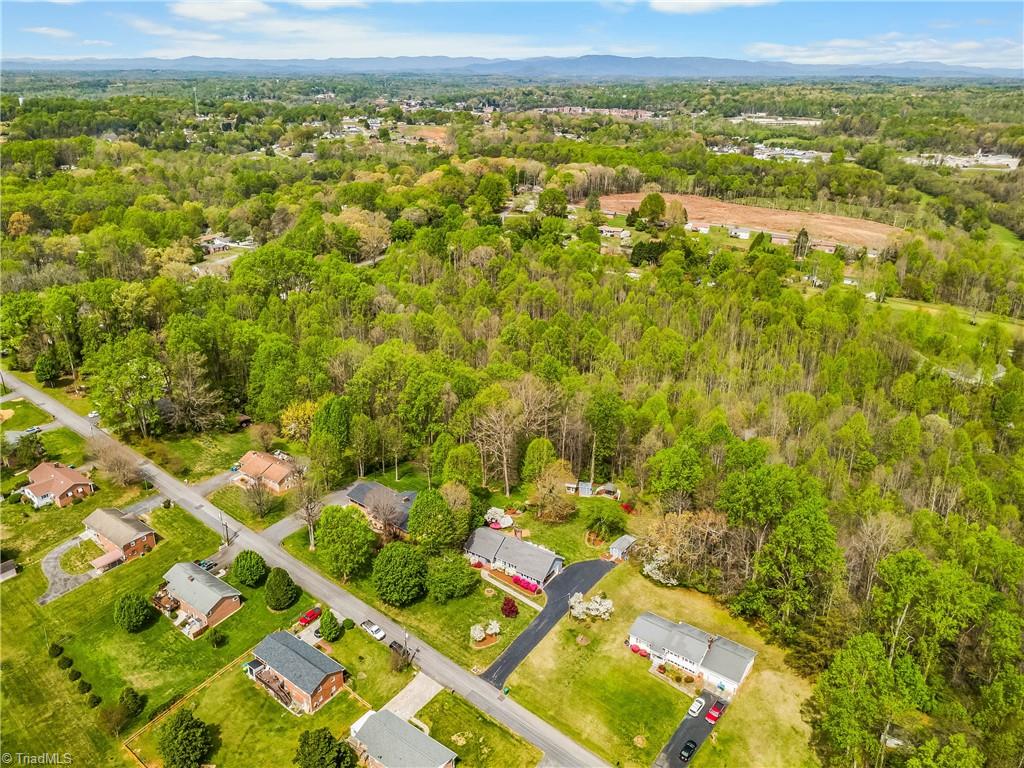 131 Ridge Street Jonesville, NC 28642 - Photo 46 of 49