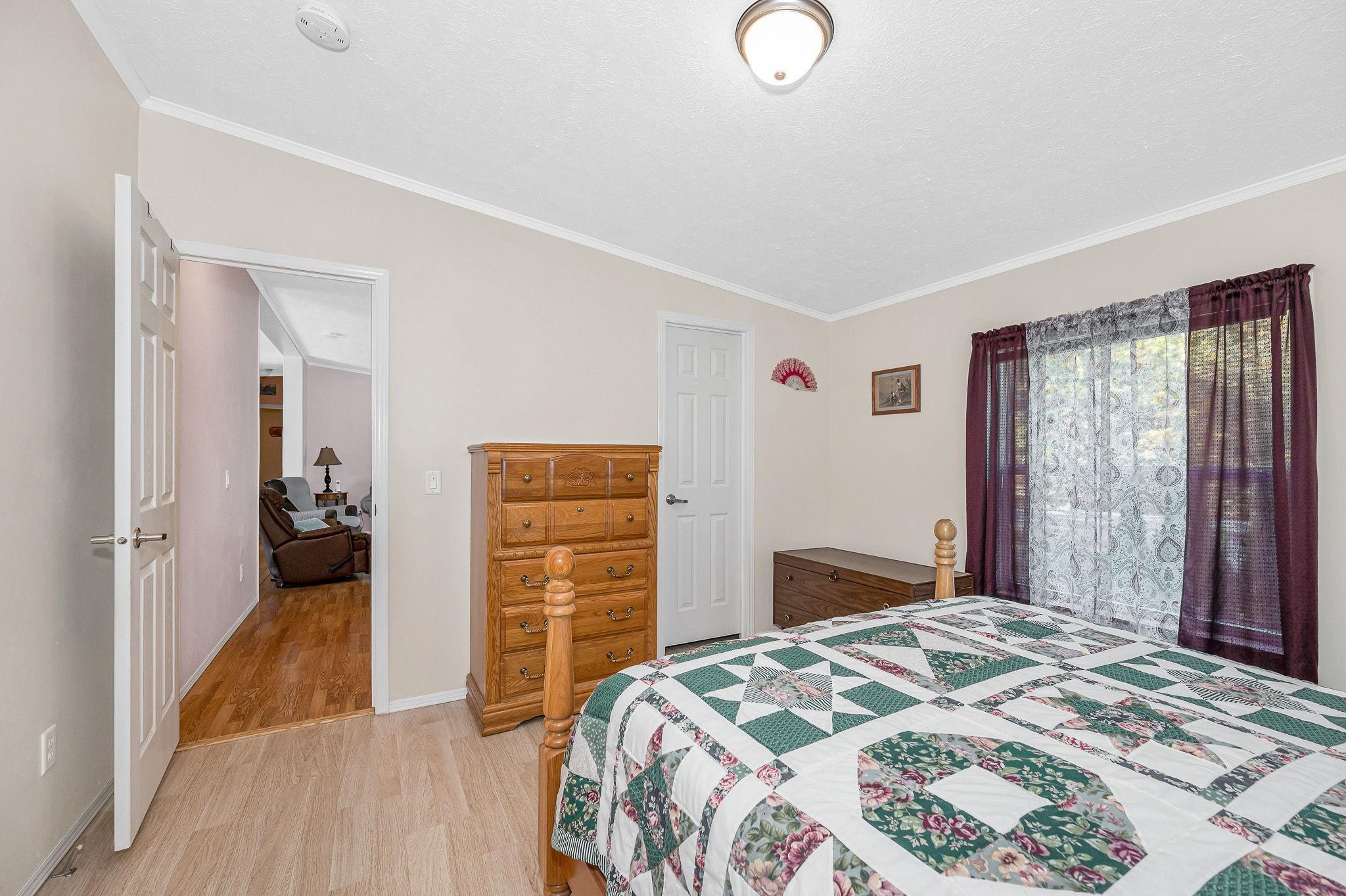 18 Winter Street Salem, NH 03079 - Photo 16 of 35